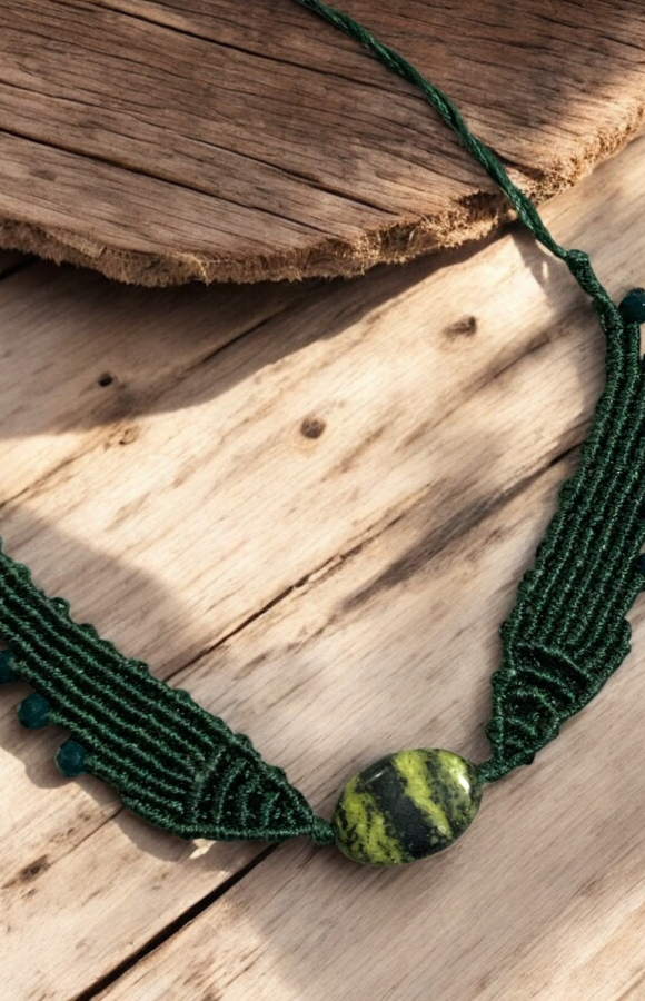 Wings macrame