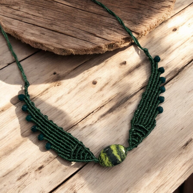 Wings macrame
