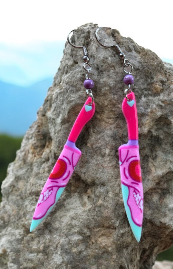 Knives 4