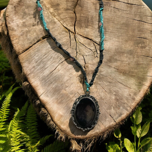 Apollo Necklace 1